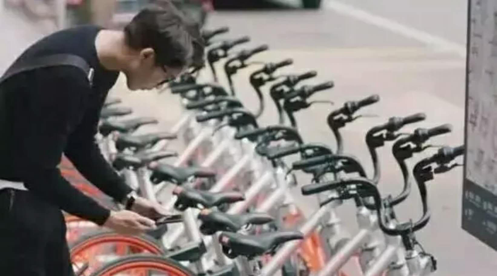 為什么所有的高端品牌都迫不及待做了小程序？