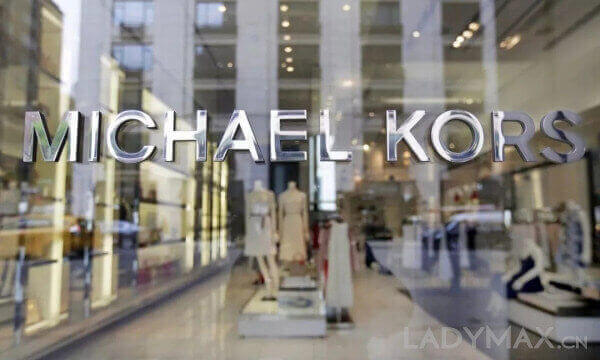 Michael Kors官方推出微信小程序旗艦店，電商小程序誕生
