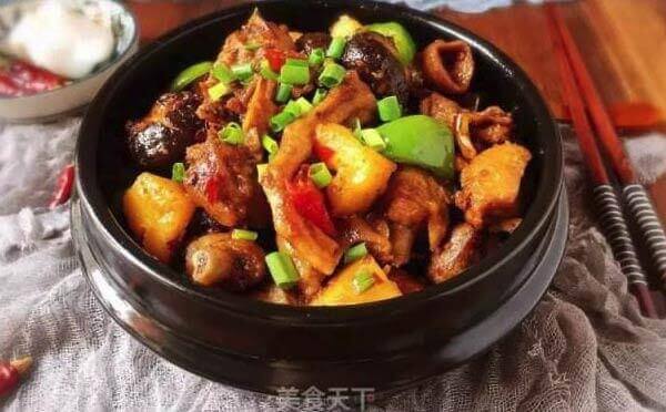 美食天下+小程序,海量美食菜譜與美食社區(qū)_美食小程序測評